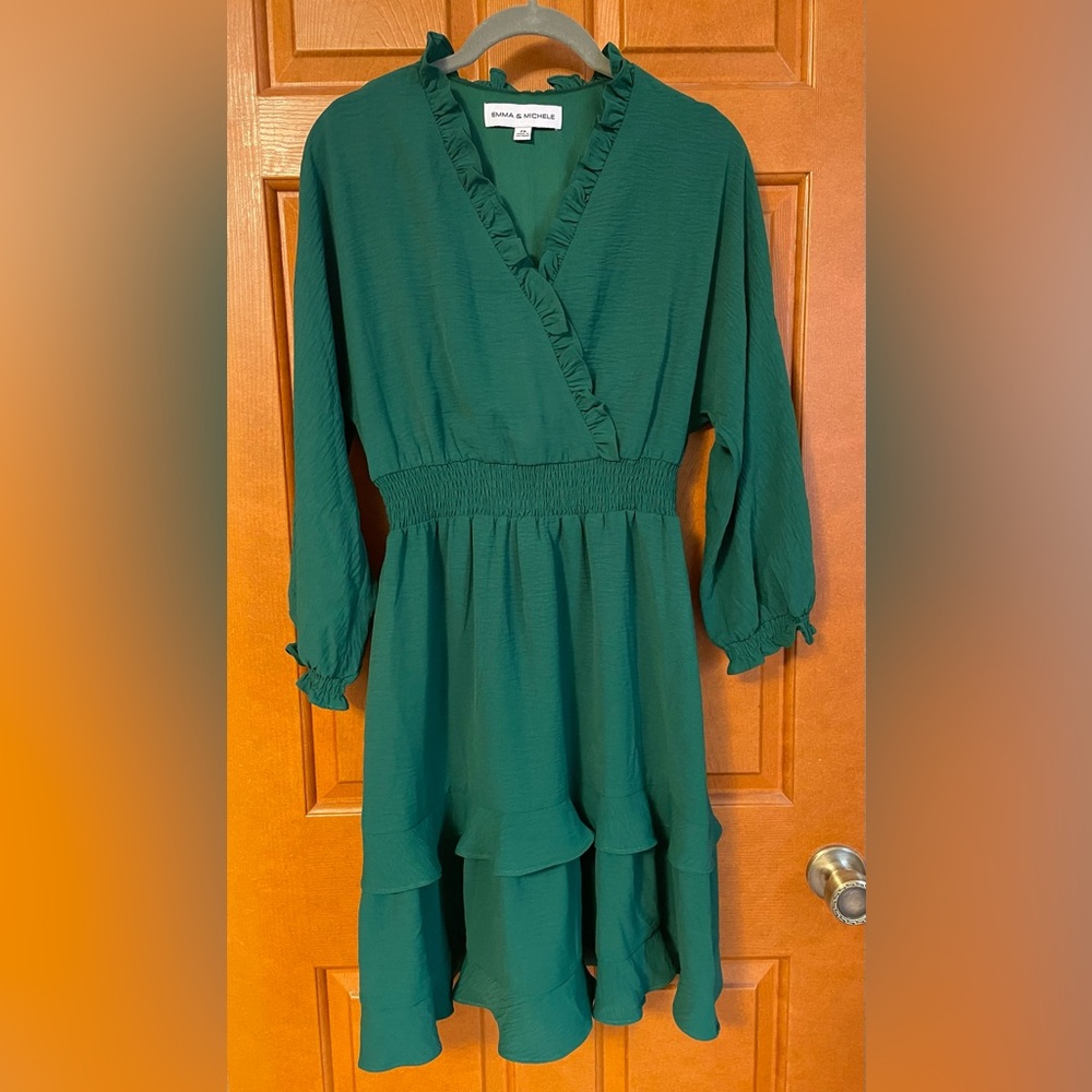 Emma & Michele Rich Green Midi Dress